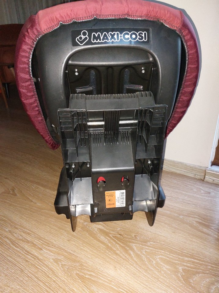 Koyu Kırmızı Çocuk Oto Koltuğu - Görsel 4