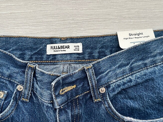 38 Beden PULL&BEAR YÜKSEK BEL STRAIGHT FIT JEAN