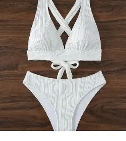 Sıfır beyaz bikini takımı