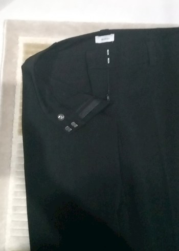 s Beden Kadın Siyah Pilili Kumaş Pantolon