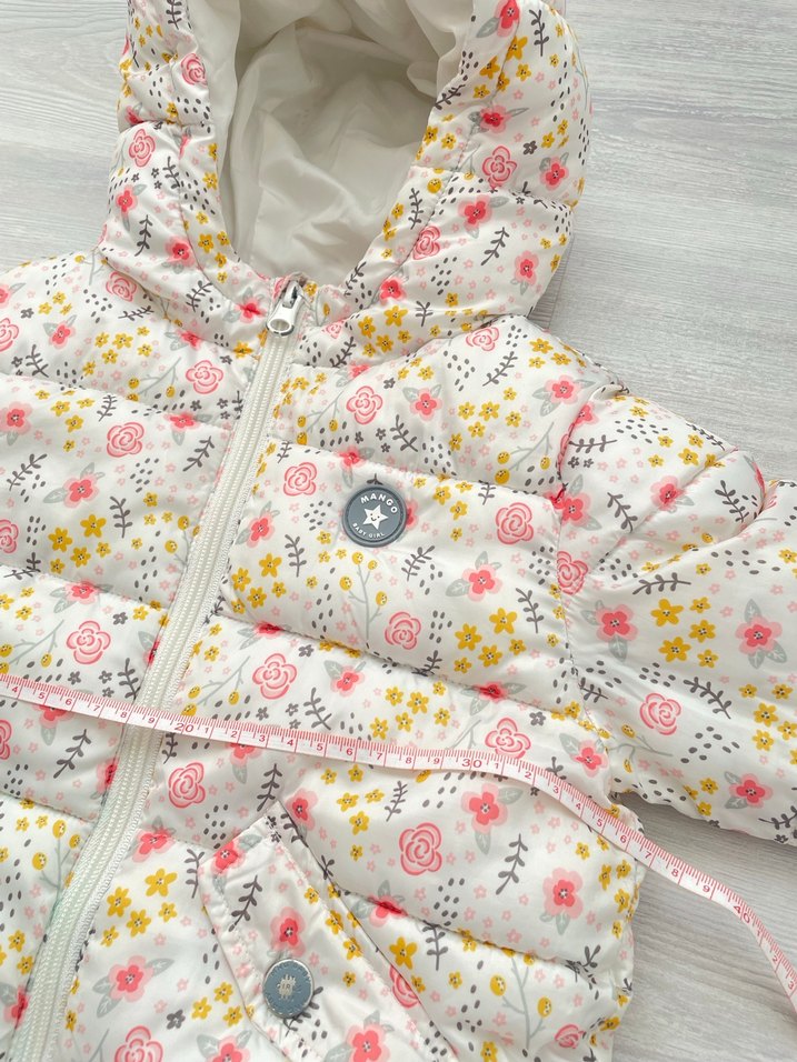 Mango Orijinal Çiçek Desenli Kapüşonlu Kız Mont - Görsel 4