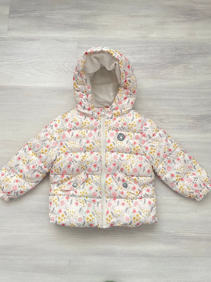 Mango Orijinal Çiçek Desenli Kapüşonlu Kız Mont - Görsel 2