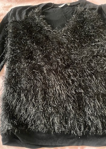 Siyah V Yaka Kürk Detaylı Kadın Kazak - Görsel 2