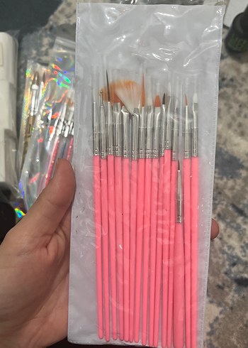 Pastel Pembe Tırnak Fırça Seti - Görsel 2