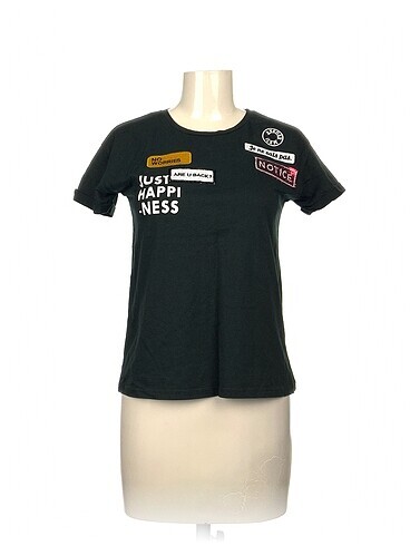 Koton T-shirt %70 İndirimli.