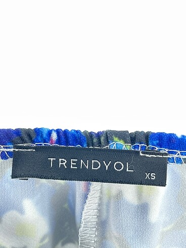 xs Beden çeşitli Renk Trendyol & Milla Günlük Elbise %70 İndirimli.