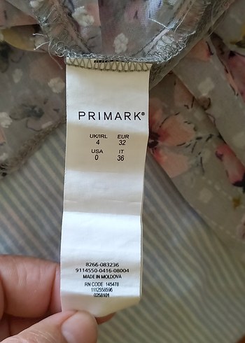 Gri Çiçek Desenli V Yaka Kolları fırfırlı Bluz - Görsel 7