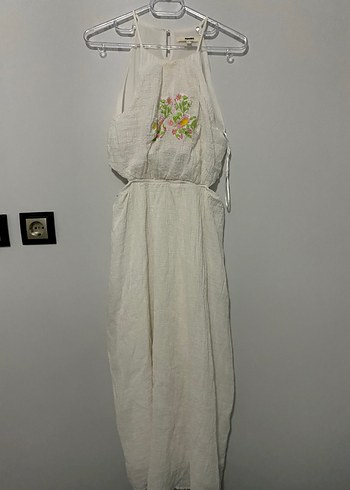 34 Beden pembe Renk Beyaz Bağcıklı Uzun Pamuklu Elbise