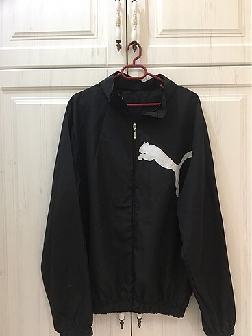 Puma yağmurluk