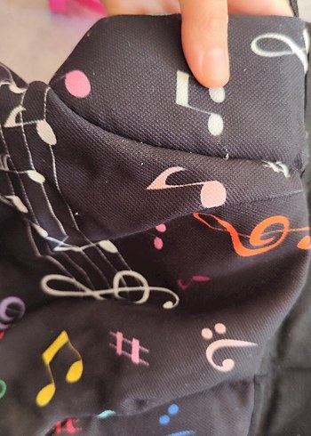 Siyah Müzik Desenli Bebek Taşıyıcı - Görsel 4