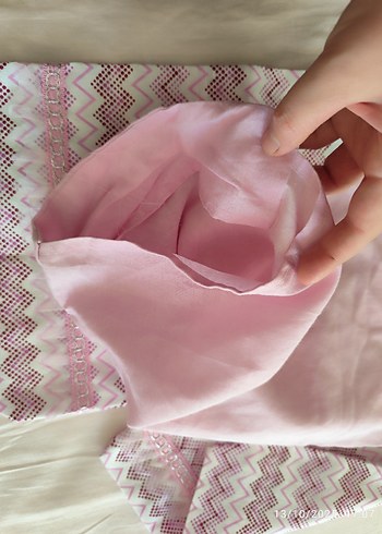 Pembe Nakışlı Renkli Yastık Kılıfı - Görsel 5