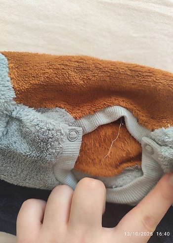 Erkek Çocuk Gri Triko Kazak - Görsel 4