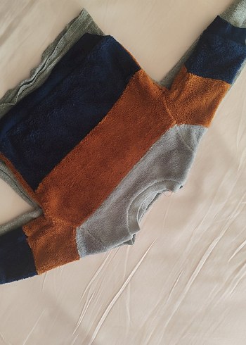 Erkek Çocuk Gri Triko Kazak - Görsel 6