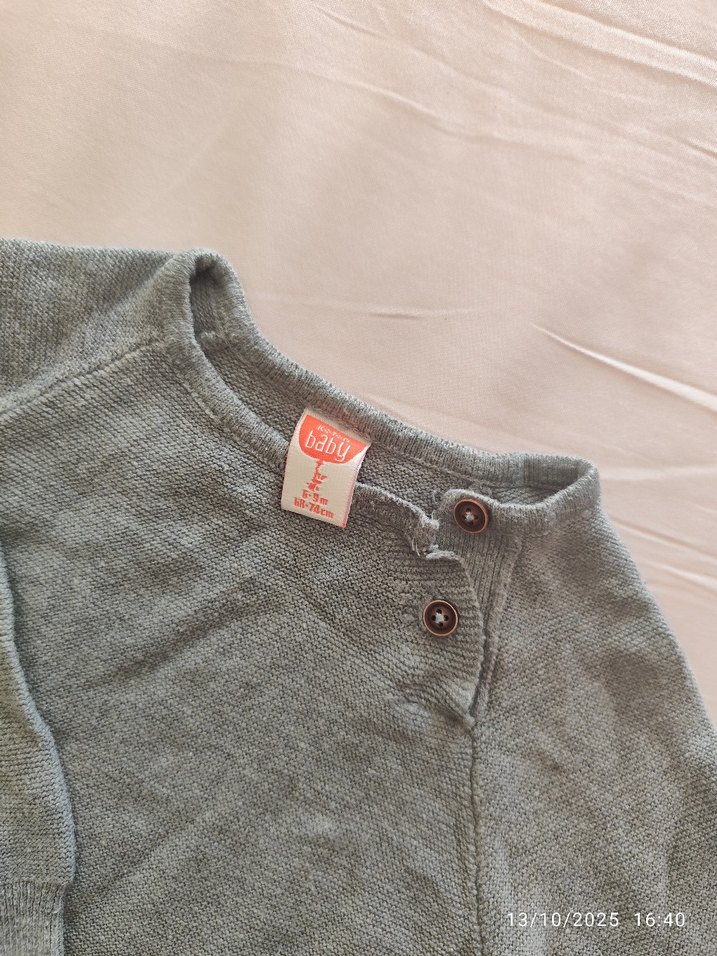 Erkek Çocuk Gri Triko Kazak - Görsel 2