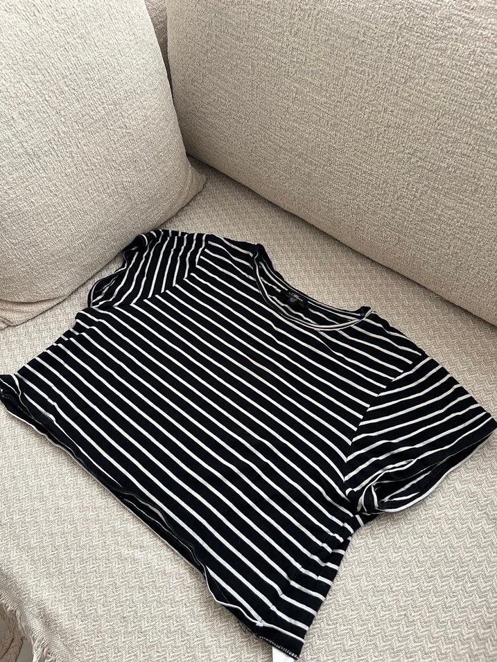 Mavi marka çizgili tişört - Görsel 2