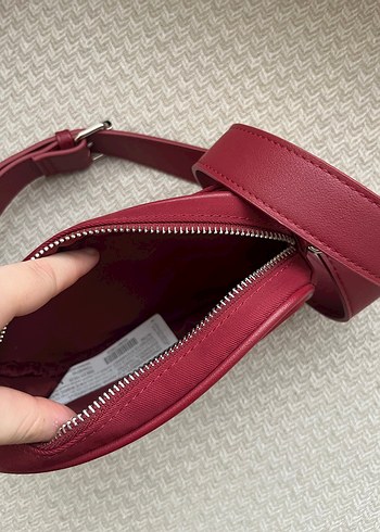 Stradivarius Bordo Kadın Çapraz Çanta Fermuarlı - Görsel 4