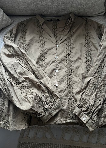 Zara İşlemeli bluz - Görsel 6