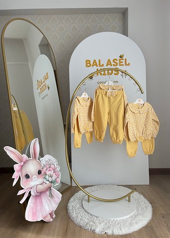 Sarı Triko Baskılı Bebek Kız Takımı - Görsel 2