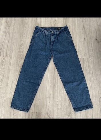 Mom jeans