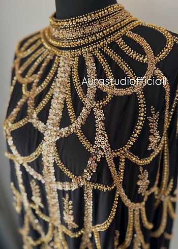 İthal boncuklu tasarım pelerin abaya - Görsel 2