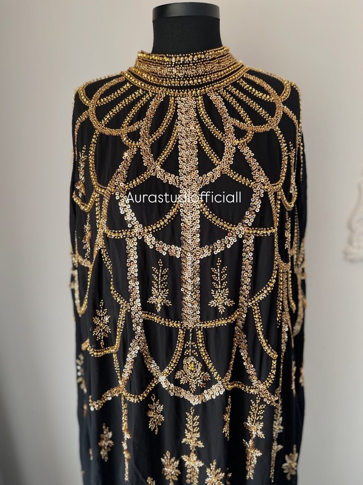 İthal boncuklu tasarım pelerin abaya - Görsel 4