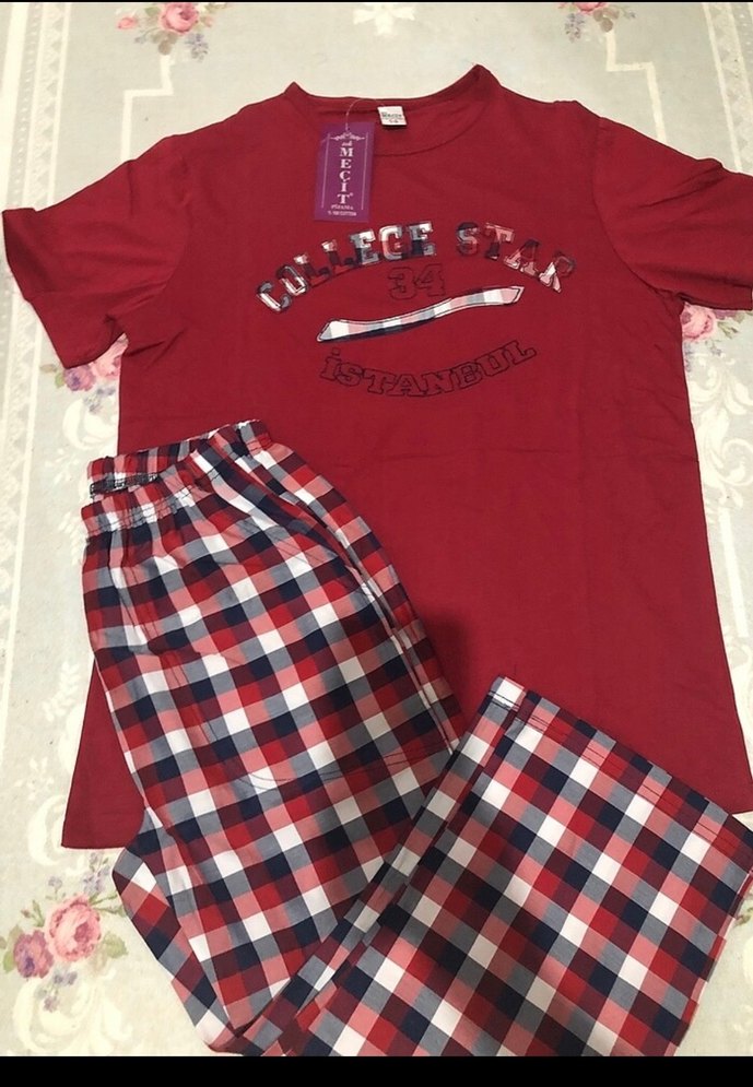 Erkek Kırmızı Baskılı Kısa Kollu Pijama Takımı - Görsel 2