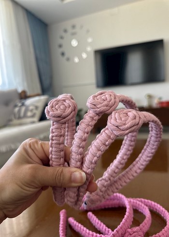 Nakışlı Pembe Örgü Çocuk Saç Bantları - Görsel 2