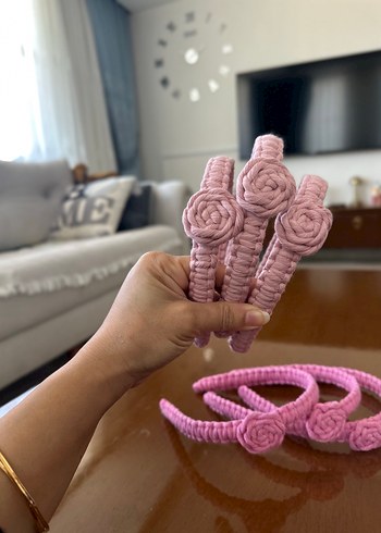 Nakışlı Pembe Örgü Çocuk Saç Bantları - Görsel 3