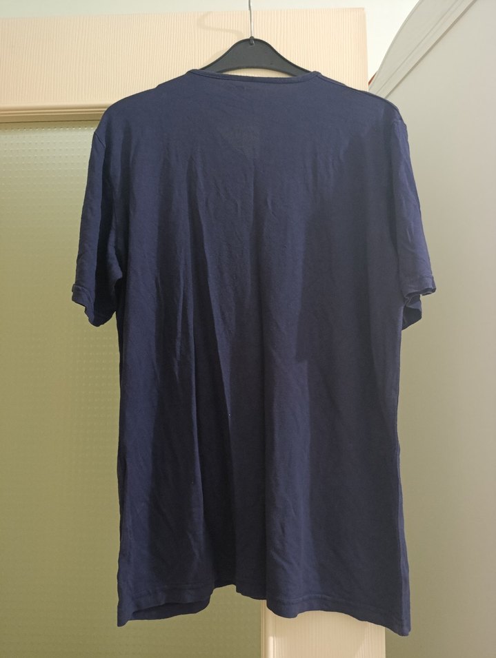 Puma Erkek V Yaka Baskılı Tişört - Görsel 2