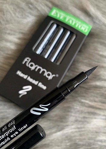 Flormar Siyah Suya Dayanıklı Eyeliner
