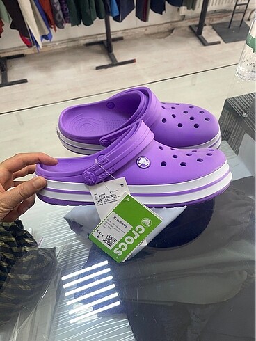 Crocs