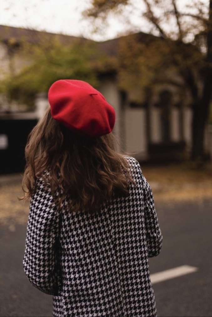 Kırmızı Kadın Bere Şapka - Görsel 2