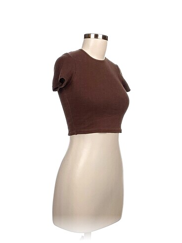 Bershka Bershka T-shirt %70 İndirimli.
