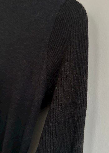 Siyah Uzun Kollu Yüksek Yakalı Triko Elbise - Görsel 2