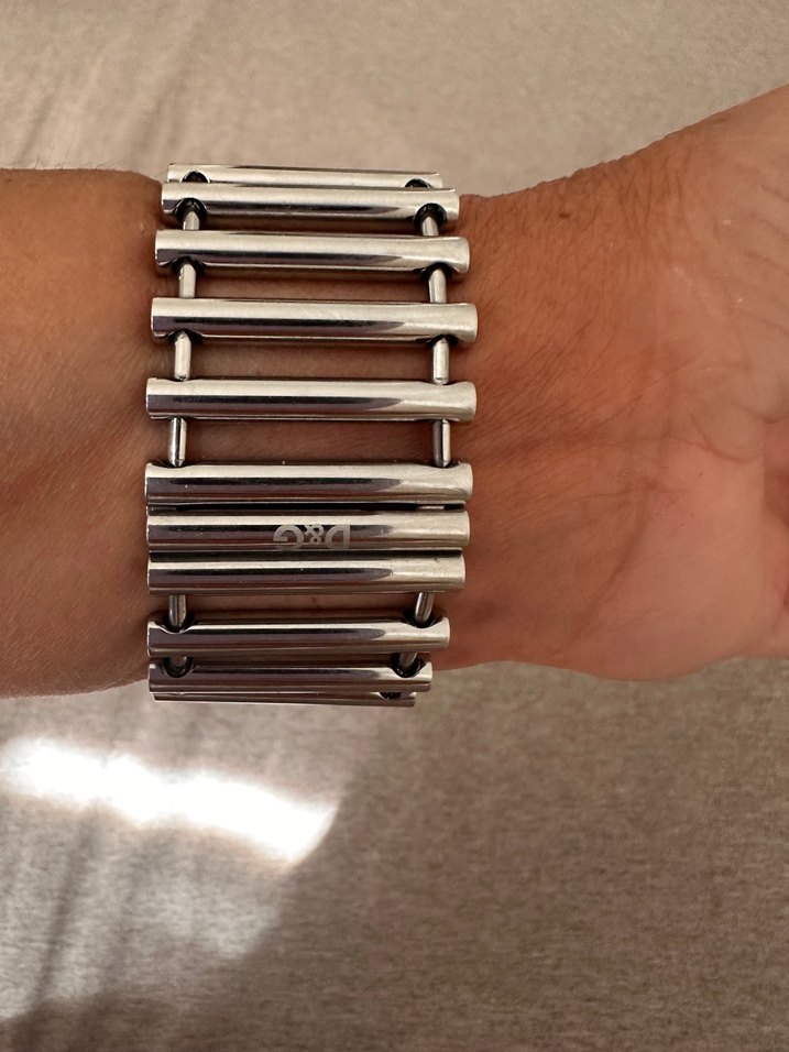 D&G Kadın Gri Metal Kordonlu Saat - Görsel 3