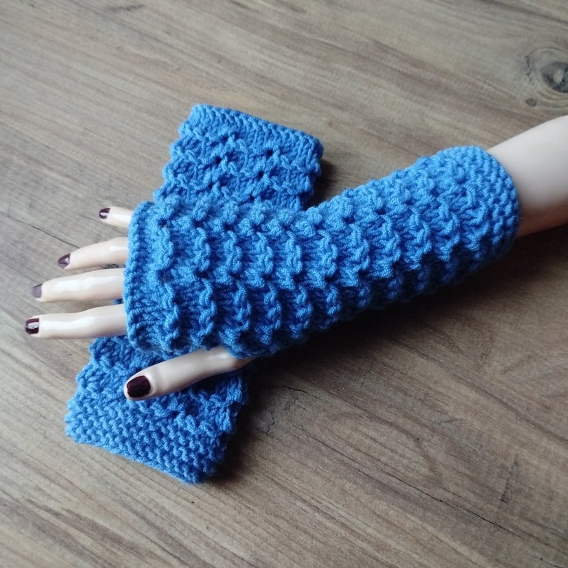 Tasarım Mavi Örgü Bohem Kadın Eldiveni - Görsel 4