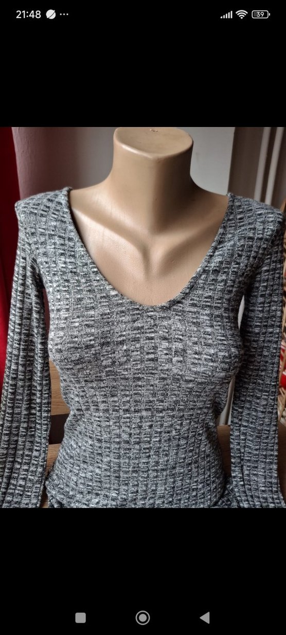 Bershka Gri V Yaka Uzun Kollu Triko Elbise - Görsel 3