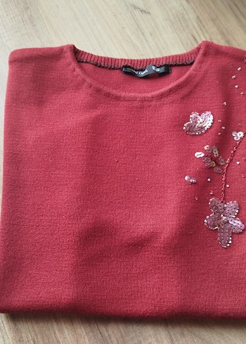 Sabri Özel İmzalı Bordo Nakışlı Kısa Kollu Triko Bluz - Görsel 7