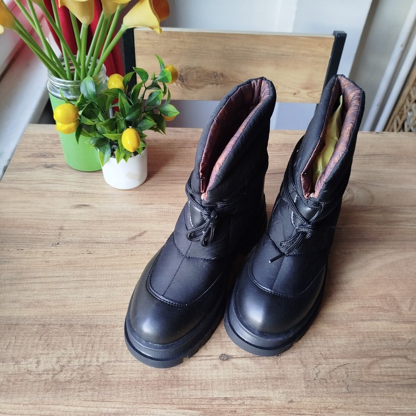 Sıfır Siyah Kadın Bot - Görsel 4