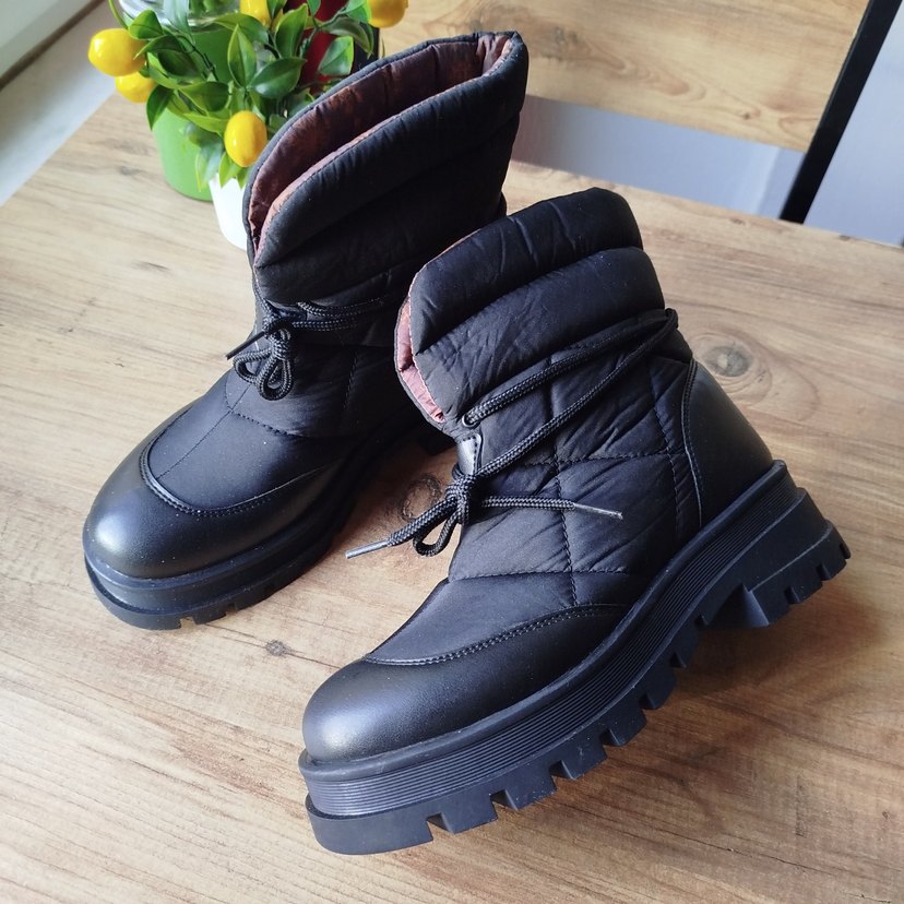 Sıfır Siyah Kadın Bot - Görsel 3