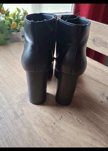 H&M Siyah Goth Kadın Botları - Görsel 4