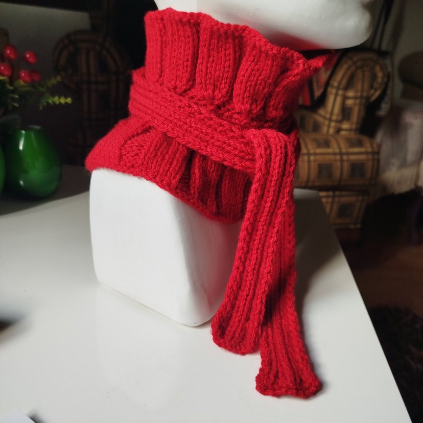 Küpe Hediyeli Tasarım Kırmızı Örgü Boyunluk - Görsel 2