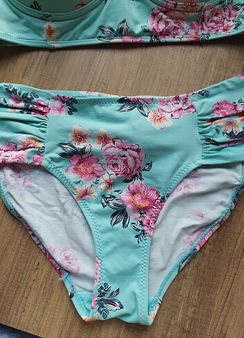 s Beden LCwakiki Desenli Bikini 