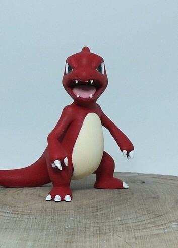 Pokemon - Charmeleon Figürü