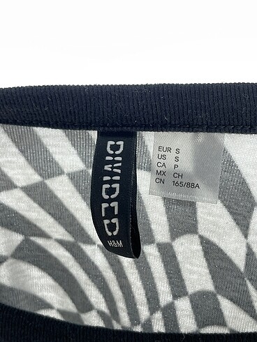 s Beden çeşitli Renk H&M Bluz %70 İndirimli.