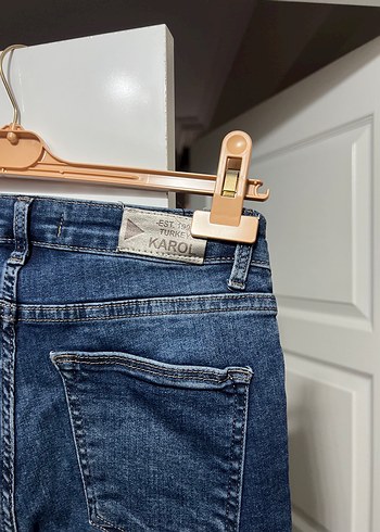 Kadın Mavi Denim Kemerli Sıkı Kesim Jean - Görsel 6