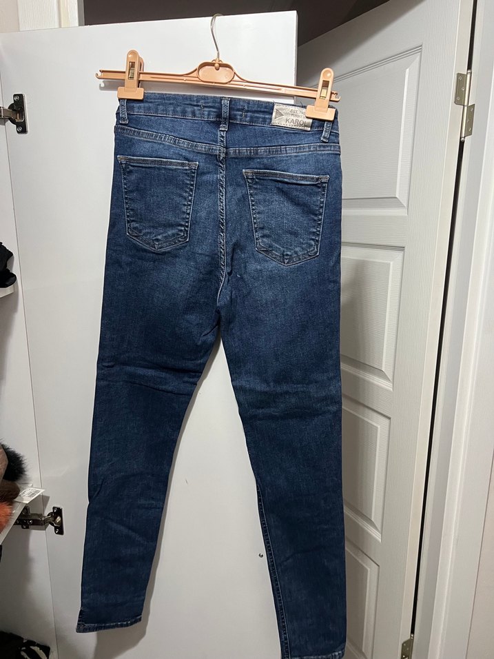 Kadın Mavi Denim Kemerli Sıkı Kesim Jean - Görsel 5