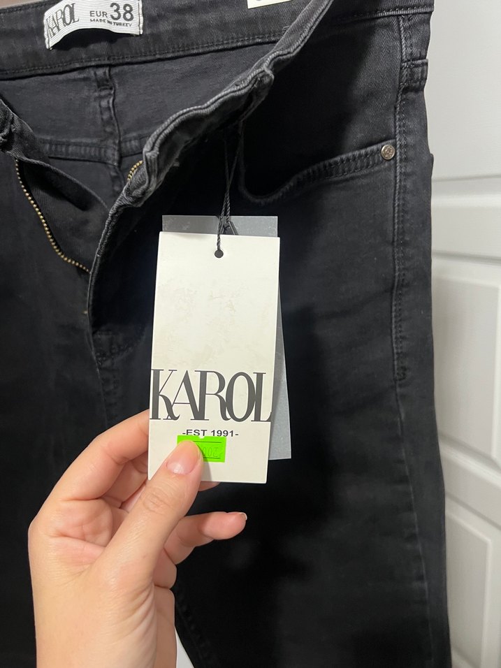 Kadın Siyah Baskılı Kemerli Dar Kesim Jean - Görsel 4