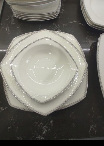 Gri Desenli Beyaz Yemek Tabağı Seti - Görsel 2