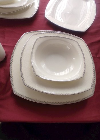 Gri Desenli Beyaz Yemek Tabağı Seti - Görsel 3